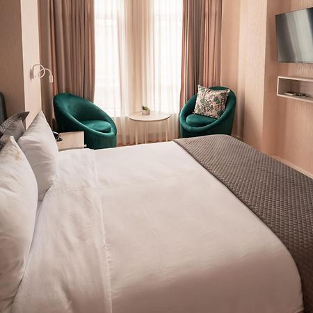 Hotel Well Inn Тбілісі Екстер'єр фото