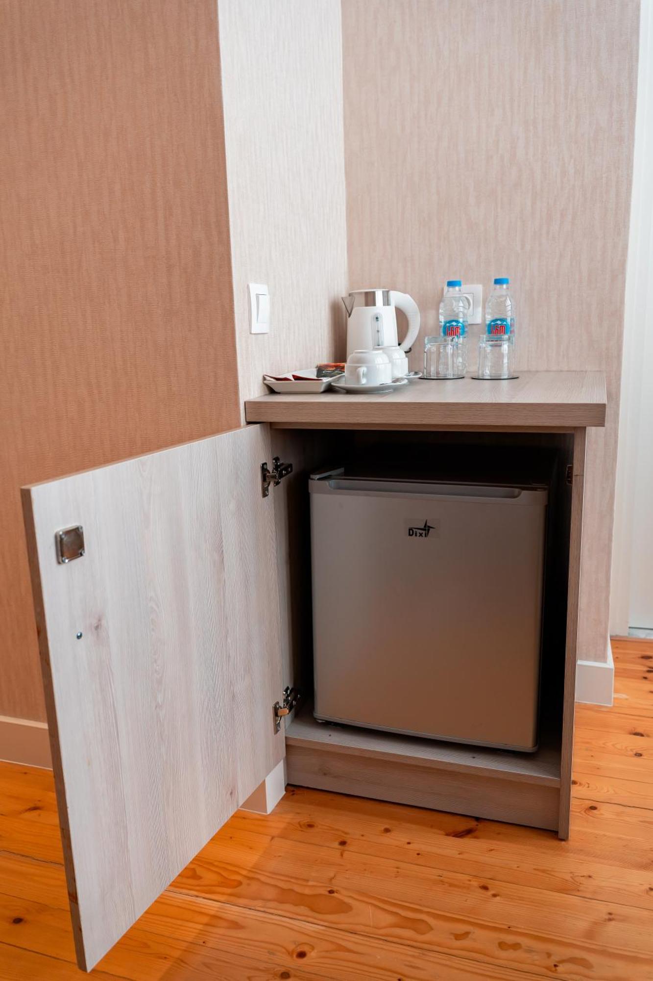 Hotel Well Inn Тбілісі Екстер'єр фото