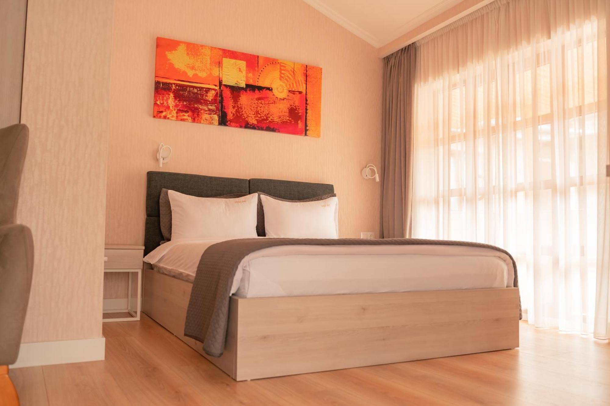 Hotel Well Inn Тбілісі Екстер'єр фото