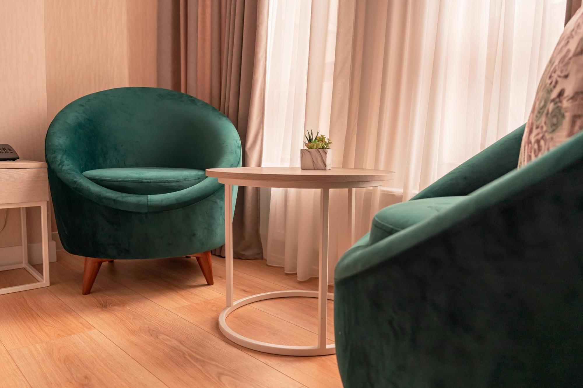Hotel Well Inn Тбілісі Екстер'єр фото